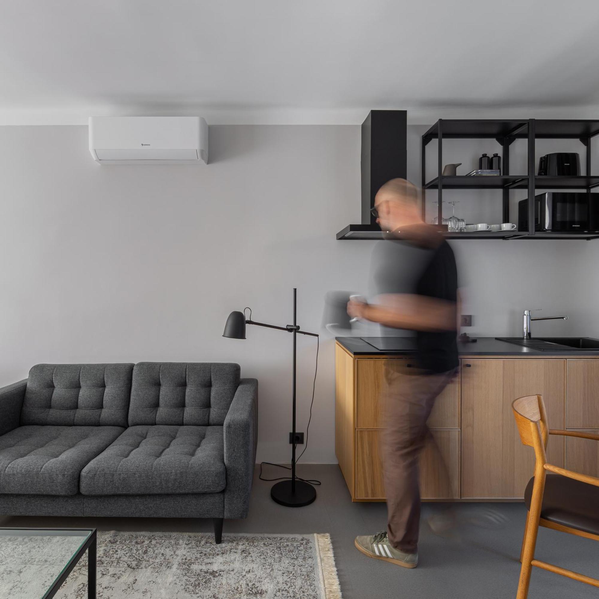 Minimalist. Apartment & Studio Σιαουλιάι Εξωτερικό φωτογραφία