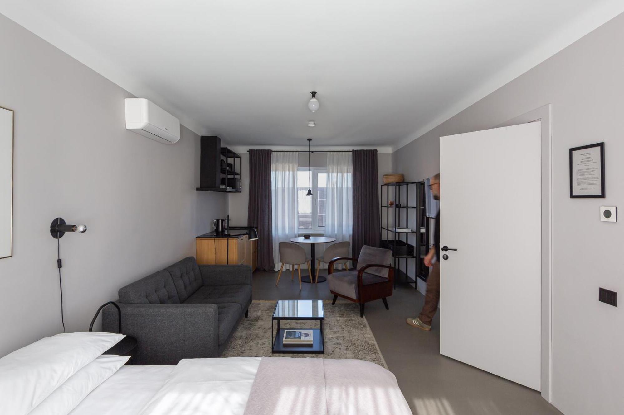 Minimalist. Apartment & Studio Σιαουλιάι Εξωτερικό φωτογραφία