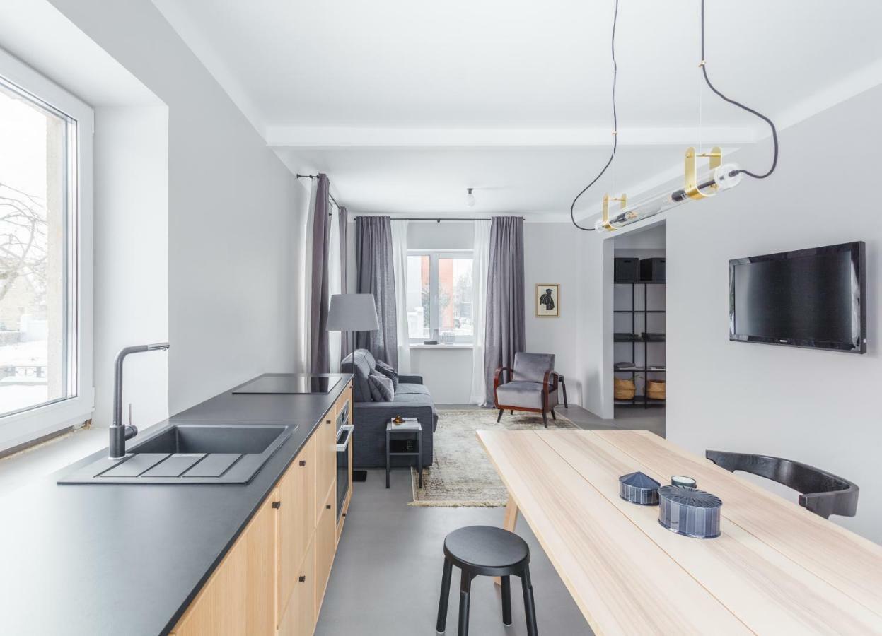 Minimalist. Apartment & Studio Σιαουλιάι Εξωτερικό φωτογραφία